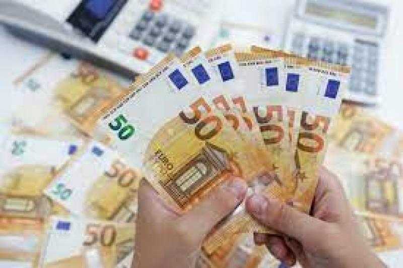 سعر اليورو اليوم الأحد 28 أغسطس 2022 في مصر