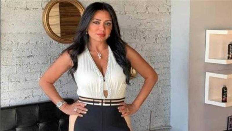بالكاجوال.. رانيا يوسف تتألق بإطلالة مميزة من الأقصر