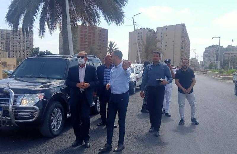 محافظ كفر الشيخ ونائبه يتفقدان توسعة الطرق وإنشاء محاور مرورية جديدة | صور