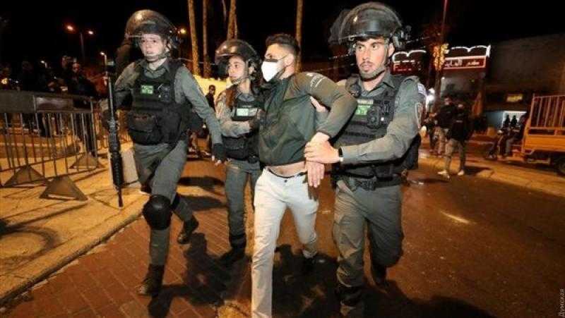 الاحتلال الإسرائيلي يعيق حركة الفلسطينيين عند حاجز عسكري جنوب جنين