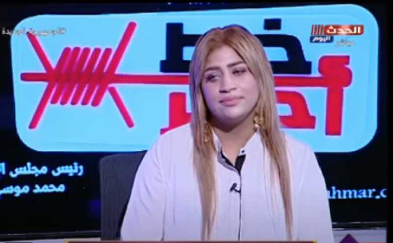 والدة ”قمر الوكالة”: تعبت معايا كتير.. يارب أشوفها قد الدنيا