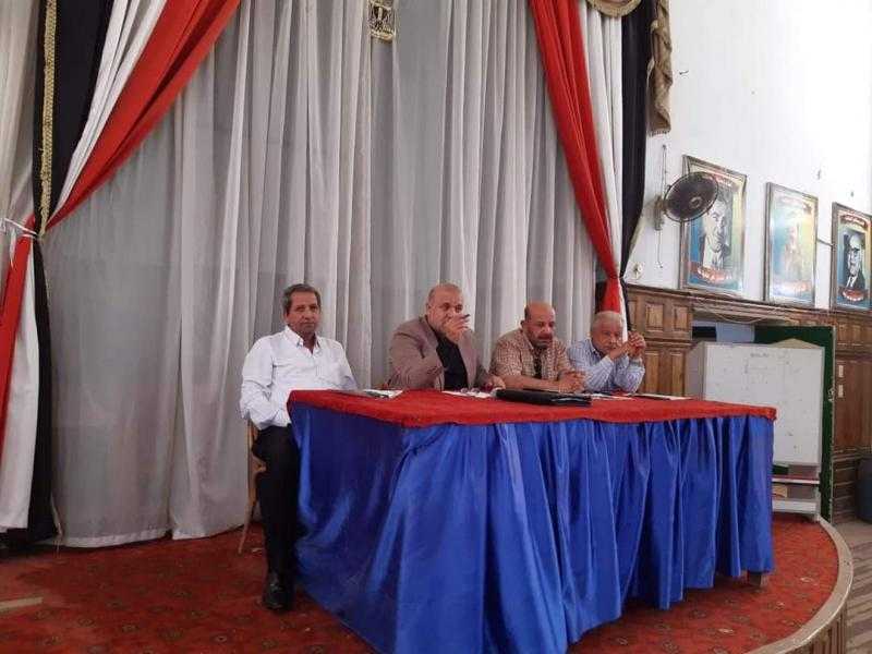 وكيل تعليم الدقهلية يشدد على التزام المدارس بالقرارات المنظمة لزيادة المصروفات
