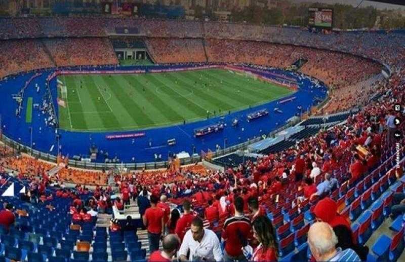 رئيس هيئة استاد القاهرة يحسم موقف استضافة مباريات الزمالك