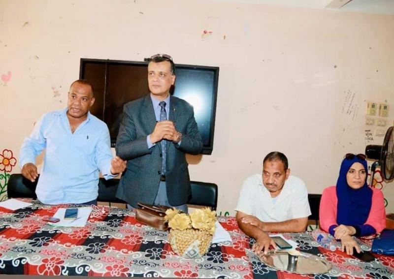 خط أحمر