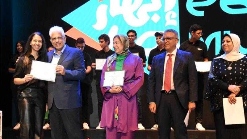 مؤسستا «كريدي أجريكول مصر للتنمية» و«التعليم أولا» تحتفلان بتخريج دفعة جديدة من «إبهار مصر»