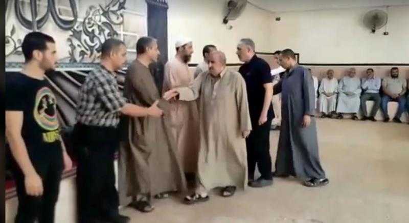 أسرة أماني الجزار طالبة المنوفية تتلقى واجب العزاء في القرية