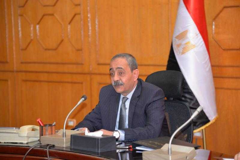 محافظ الإسماعيلية: هدفنا الأساسي تقديم الخدمات الطبية المتميزة للمريض في أسرع وقت