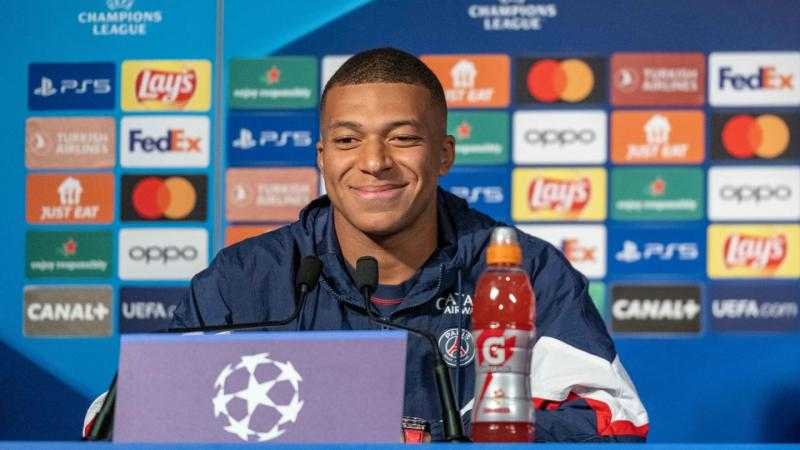 مبابي: ريال مدريد مثل بيتي.. ورئيس فرنسا سبب بقائي في باريس