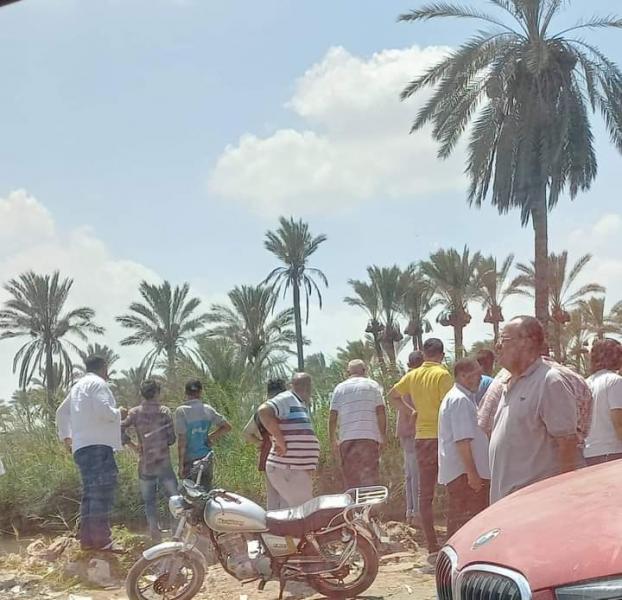 خط أحمر