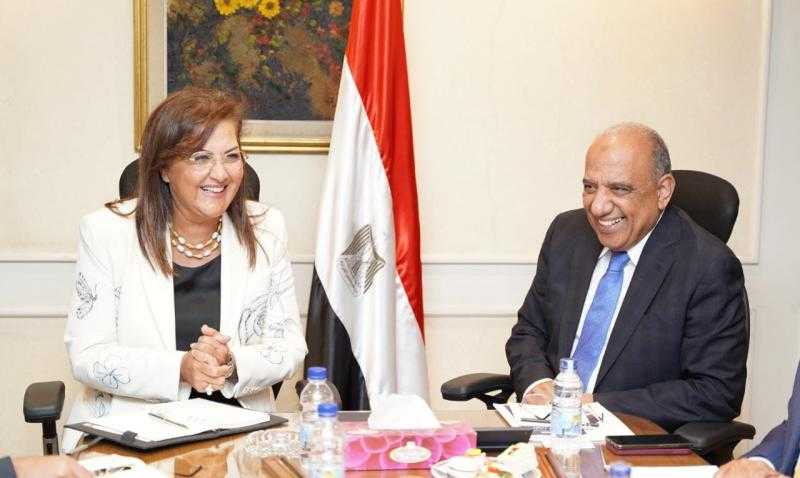 وزيرا قطاع الأعمال والتخطيط يبحثان موقف الترويج لبعض الفرص الاستثمارية بالشركات التابعة