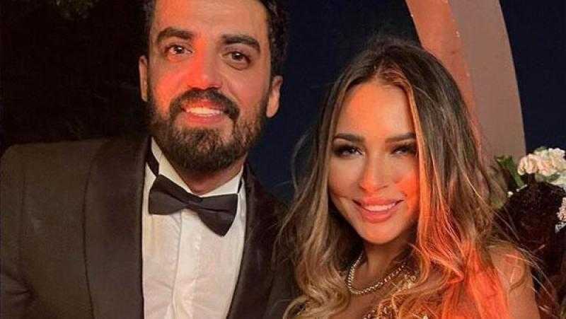 ابني اتجوز.. ساندي تهنئ إسلام جمال بمناسبة حفل زفافه