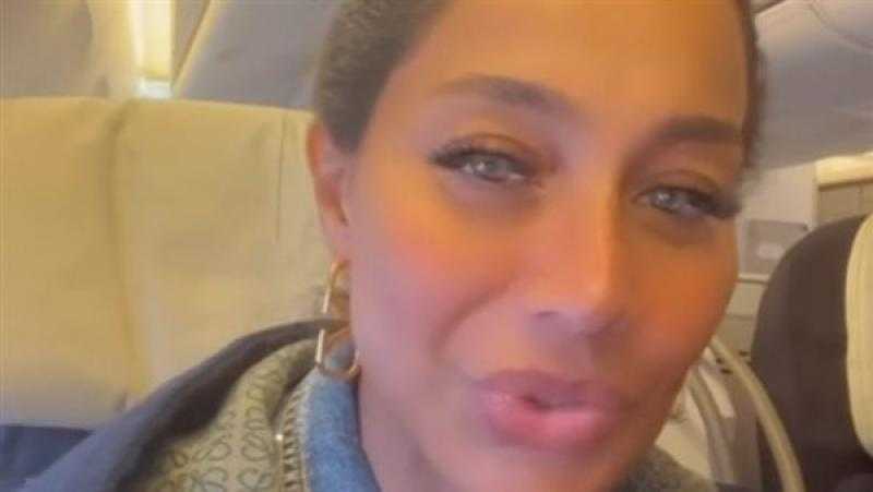 بعد خضوعها لعملية في لندن.. بسمة وهبة تطمئن الجمهور: “عودًا حميدًا وشكرًا للي سأل”