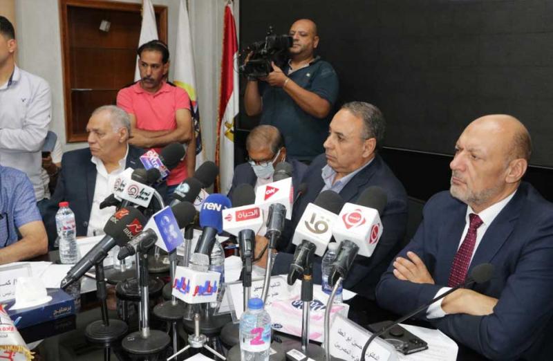 خط أحمر