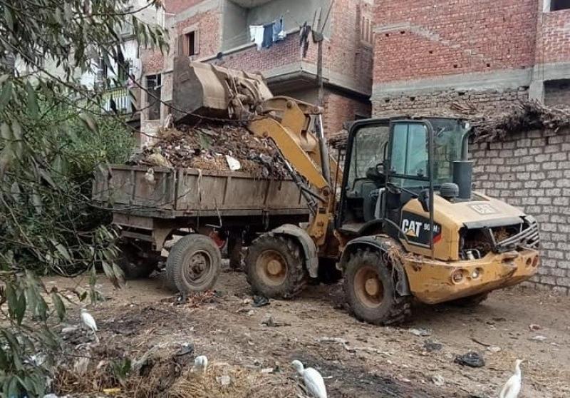رفع 1412 طن تجمعات قمامة ومخلفات في محافظة الغربية