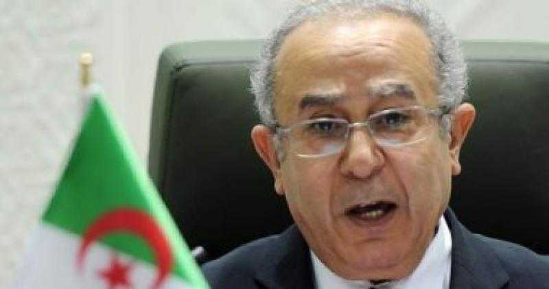 الجزائر تستضيف منتدى تواصل الأجيال لدعم العمل العربى المشترك