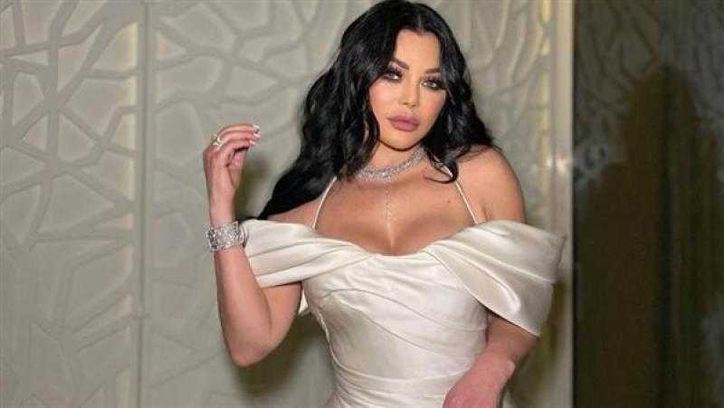 هيفاء وهبي تشارك كواليس فيلمها رمسيس باريس