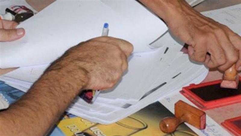 القبض على شخص لاتهامه بالنصب على راغبي السفر للخارج في الشرقية