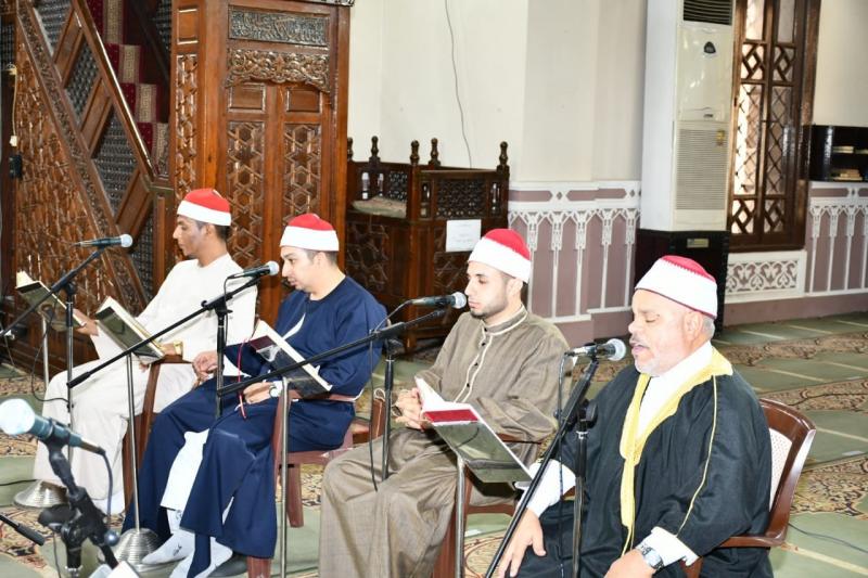 مصر دولة القرآن الكريم.. انطلاق مقرأة كبار القراء برواية ورش عن نافع بمسجد الرحمة بالقاهرة |صور
