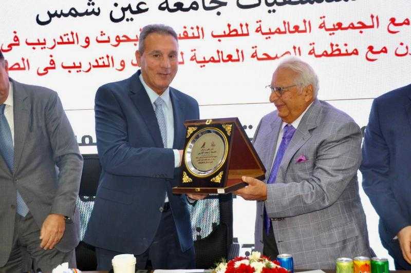 بنك مصر يشارك في تطوير مركز الطب النفسي بمستشفيات جامعة عين شمس