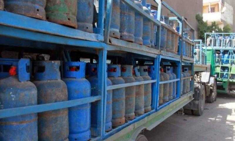 ضبط 100 أسطوانة بوتاجاز قبل بيعها بالسوق السوداء