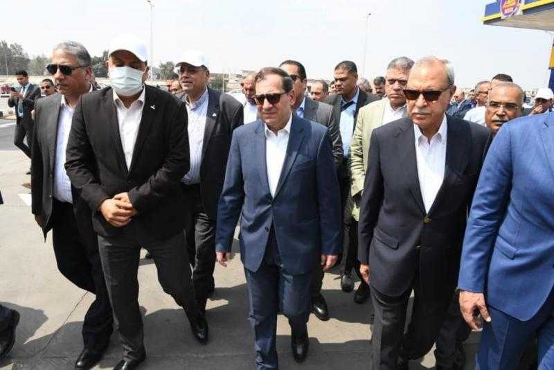 جولة تفقدية لوزير البترول بمنطقة مسطرد البترولية لافتتاح ومتابعة عدد من مشروعات التطوير