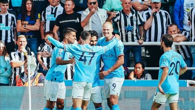 مانشستر سيتي يفوز بجائزة ”فرانس فوتبول” لأفضل ناد في العالم