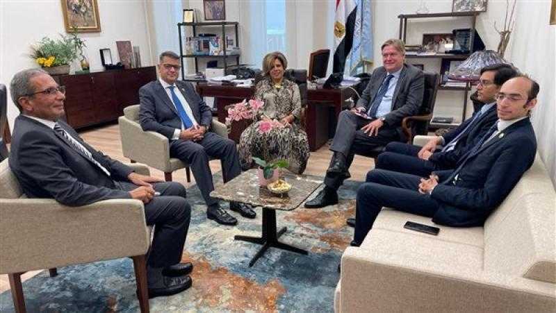 رئيسة القومي لحقوق الإنسان تستقبل رئيس لجنة علاقات دول الجوار بالبرلمان الأوروبي