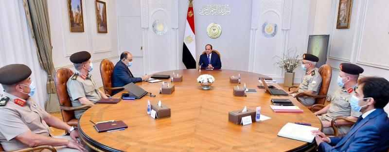 تكليفات رئاسية لقيادات الهيئة الهندسية للقوات المسلحة.. تعرف عليها