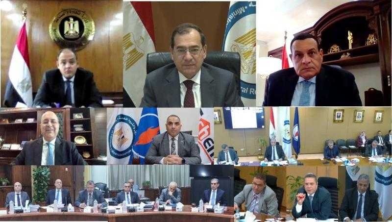 الإسكندرية للبترول: تكرير 5.3 مليون طن وتنفيذ مشروعات تطوير حوض البترول والمنطقة الجغرافية