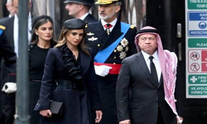 العاهل الأردنى وقرينته يشاركان بمراسم جنازة الملكة إليزابيث الثانية