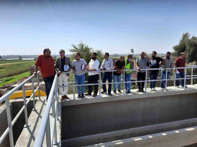 الانتهاء من تنفيذ 98% بمحطة مياه الصوامعة و85% بمحطة مياه الأحايوة بسوهاج | صور