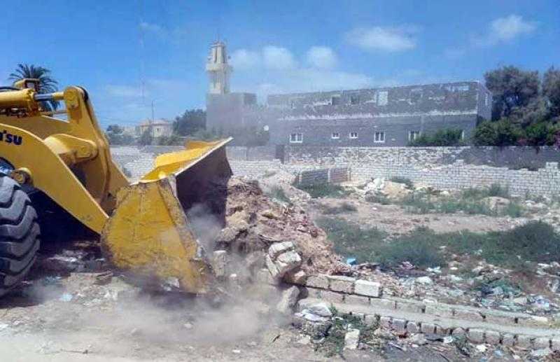 محافظ أسوان يقرر فتح الباب أمام تلقى طلبات تقنين وضع اليد لأصحاب المنازل على أملاك الدولة