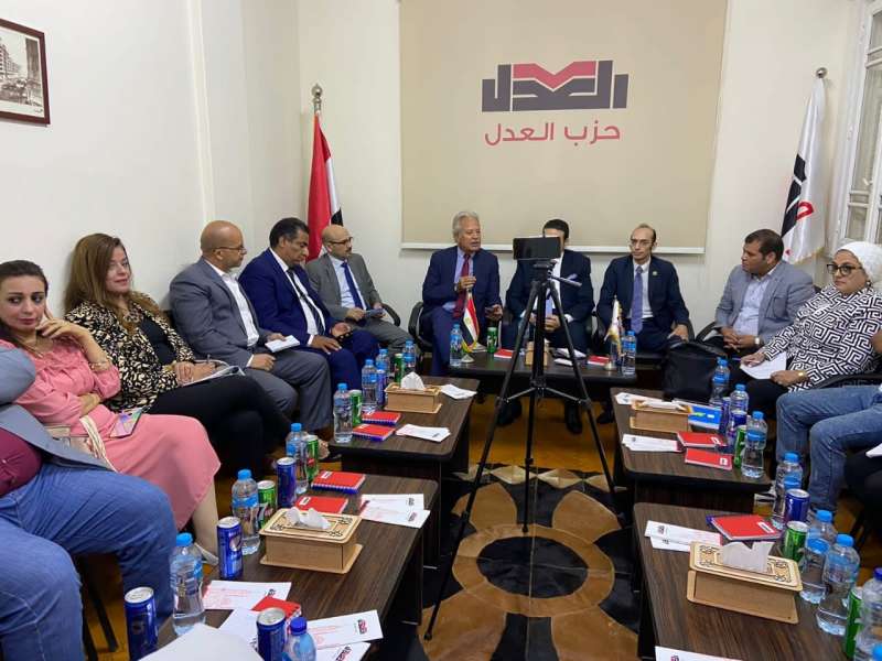 خط أحمر