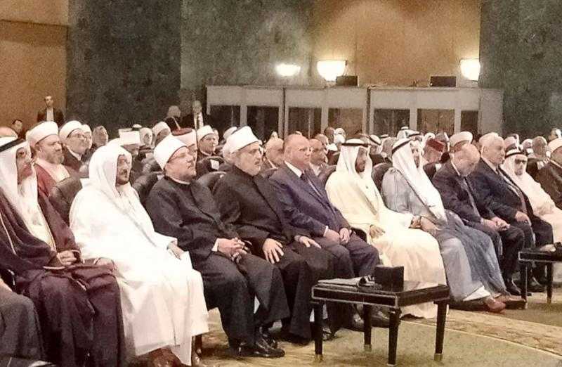 محافظ القاهرة يشهد انطلاق فعاليات المؤتمر الدولي الأعلى للشئون الإسلامية