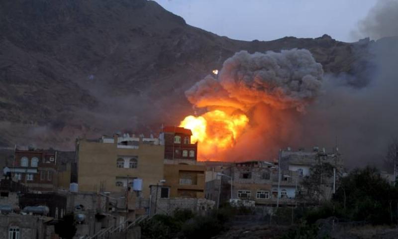 مقتل مدنى وإصابة 11 آخرين فى انفجار عبوة ناسفة جنوبى تعز باليمن