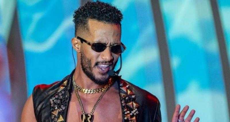 محمد رمضان: «بغسل وشي بأغلى صابونة في العالم.. ذهب عيار ٢٤»