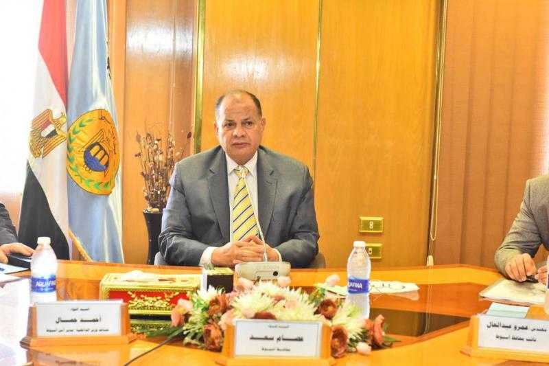 محافظ أسيوط يقرر إطلاق اسم الشهيد النقيب عبد الله أحمد على مدرسة كوم المنصورة