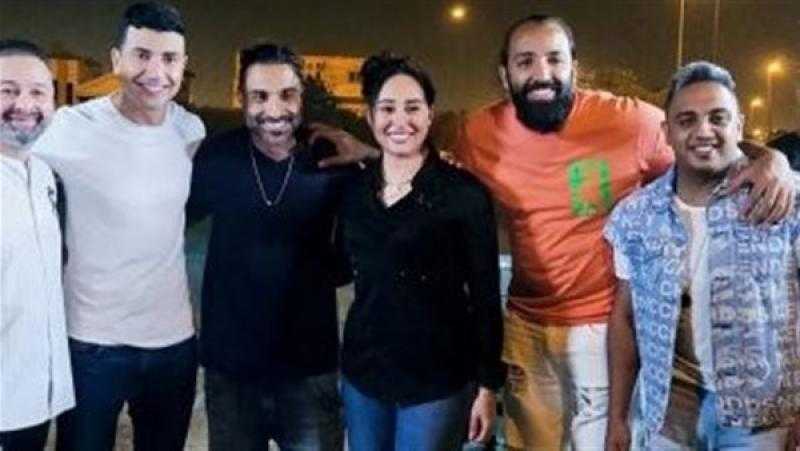 أبطال «مستر إكس» يحتفلون بانتهاء التصوير