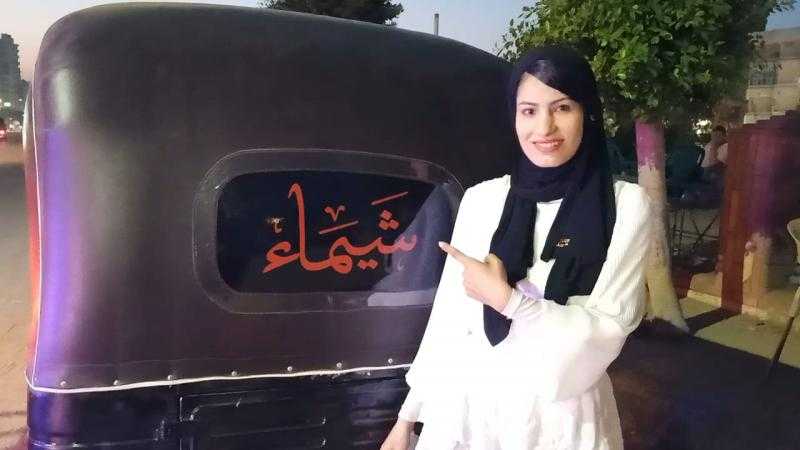 جامعية سائقة ”توك توك”: أعمل سائقة منذ عام.. و”فاضل عليا 18 ألف جنيه أقساط”