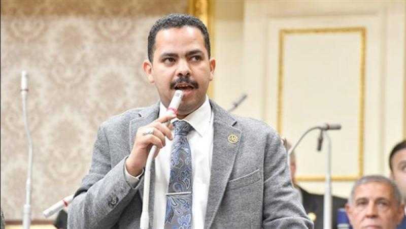 النائب أشرف رشاد: لا يمكن وضع الدين والسياسة في ميزان واحد