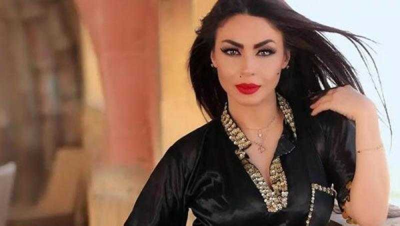 دوللي شاهين: ”زوجي خانني في بيتي ولقيت أشياء نسائية على سريري”