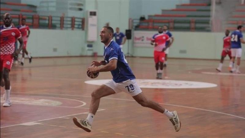 سيسا لاعب يد الأهلي يجرى عملية جراحية ناجحة في تونس