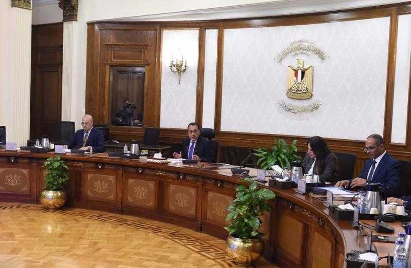 بمدينة العلمين الجديدة.. تفاصيل اجتماع رئيس الوزراء لتعزيز توطين صناعة الطلمبات في مصر