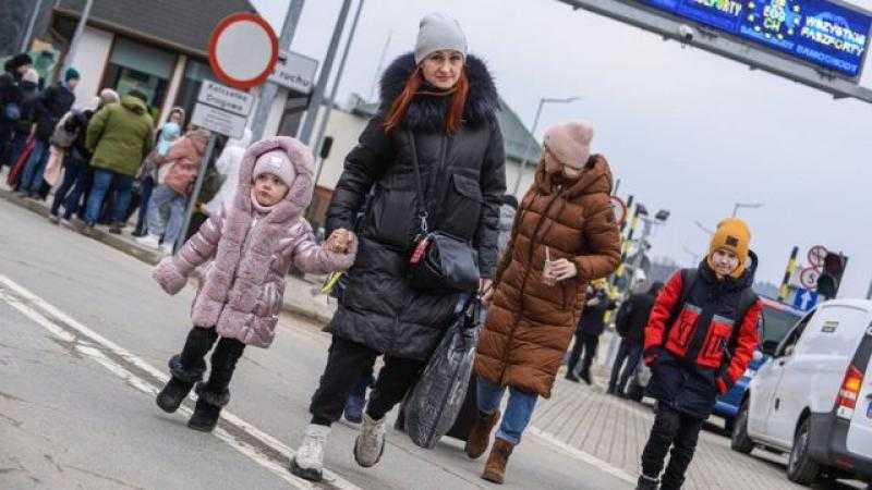 وزيرة الأسرة البولندية: نحن على استعداد لاستقبال مزيد من اللاجئين من أوكرانيا