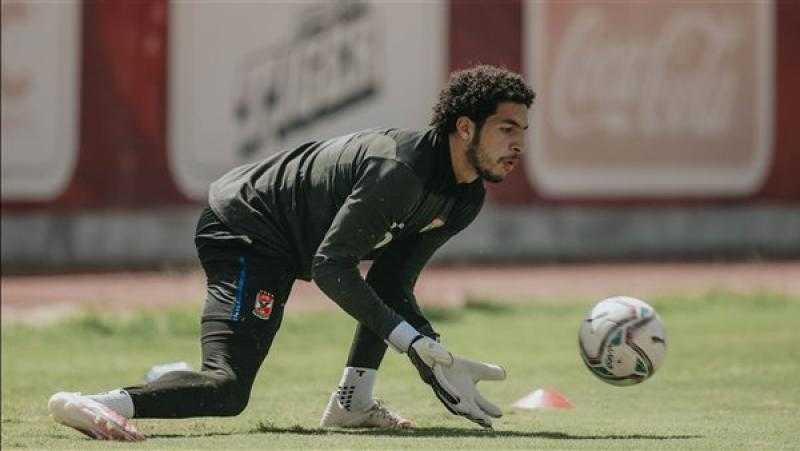ميدو يداعب أخصائي تغذية الأهلي السابق بشأن مصطفى شوبير