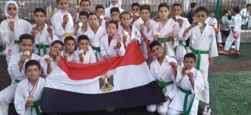محافظ كفر الشيخ يهنئ أبطال كاراتيه مطوبس لحصدهم 28 ميدالية فى بطولة الجمهورية التنشيطية بالبحيرة