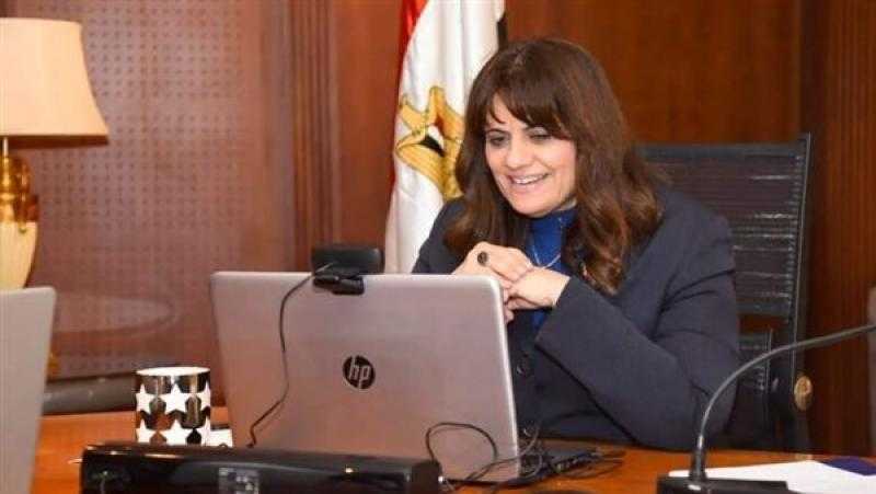 الهجرة: 4 أشهر فقط مدة إعفاء سيارات المصريين بالخارج لعدم الإضرار بالصناعة في مصر