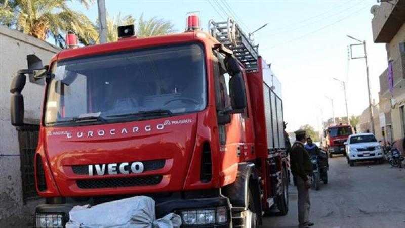 الحماية المدنية بالإسكندرية تنجح في إنقاذ شخص عقب احتجازه داخل مصعد