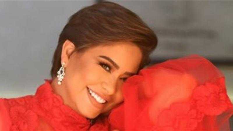 عمرو أديب: احذروا.. شيرين ممكن تنتحر في أي لحظة