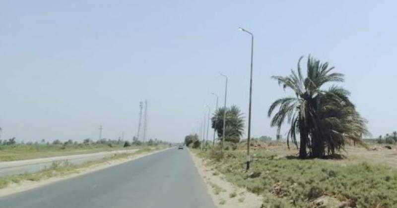 البدء في إنارة طريق نصر النوبة وتطوير خدمات الكهرباء بأسوان